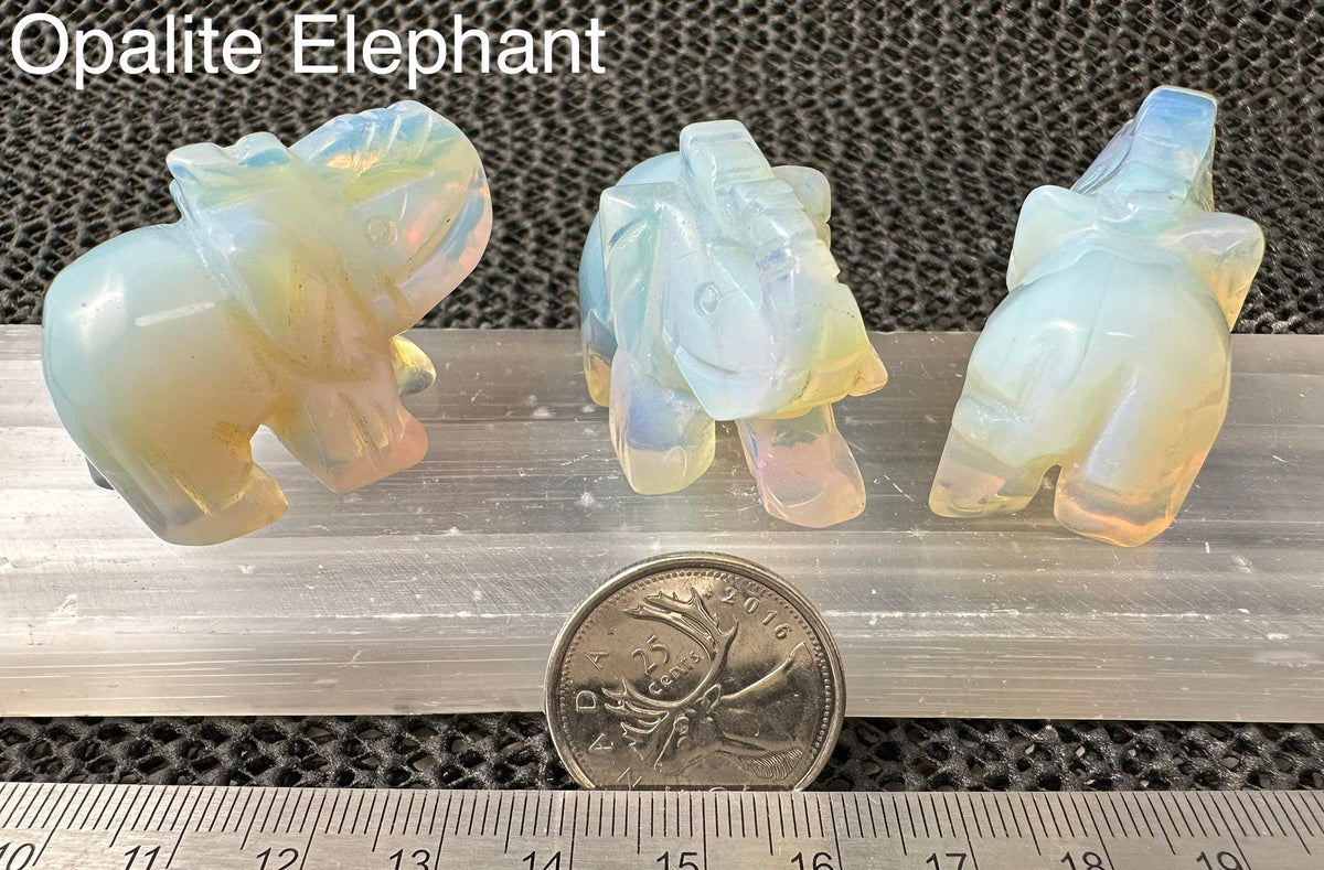 Elephant Figurine 1.5", Assorted Stones RETAIL