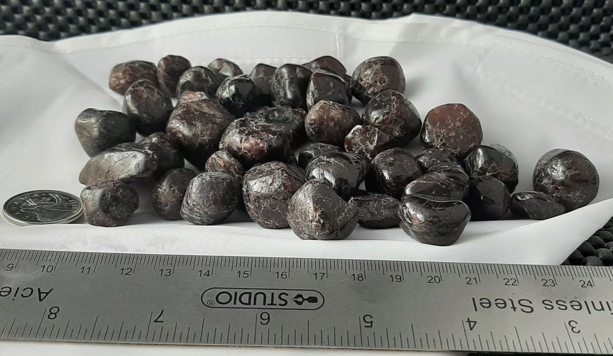 Garnet Tumble by 250g, Small 20mm - 25mm